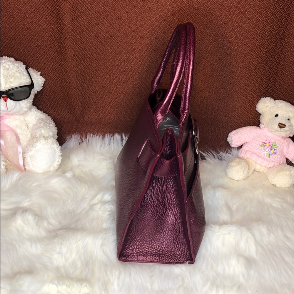 Authentic ✅ - Picture 3 of 8